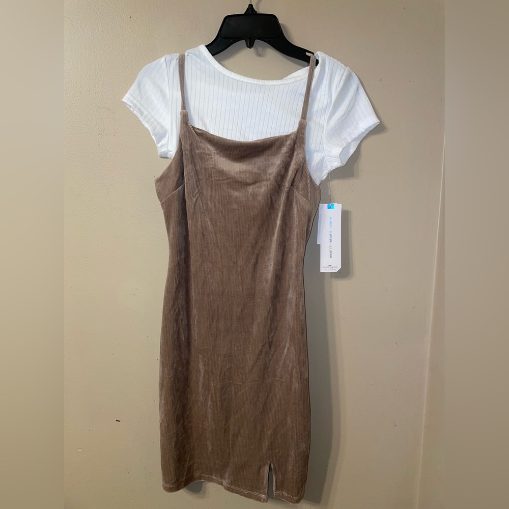 Juniors medium velvet like dress. Tan. Never worn.  With tag. Came from Belk.